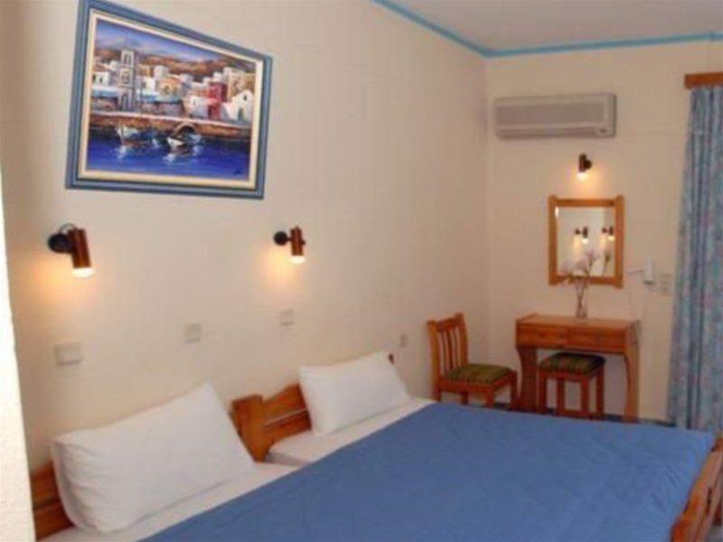 Lintzi Hotel Arkoudi Ngoại thất bức ảnh